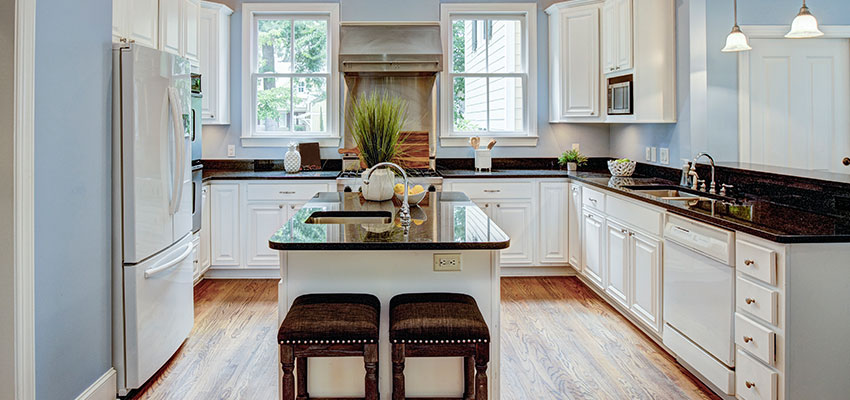 How to Pick the Right Kitchen Cabinet Hardware
